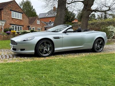 Aston Martin+DB9