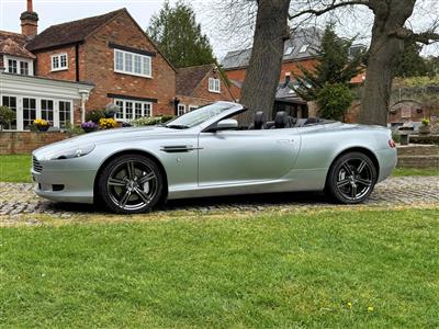 Aston Martin+DB9