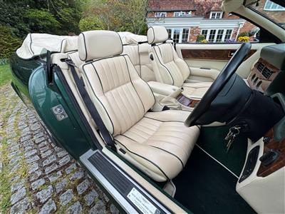 Aston Martin+Virage Volante