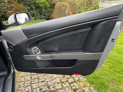 Aston Martin+Virage Volante