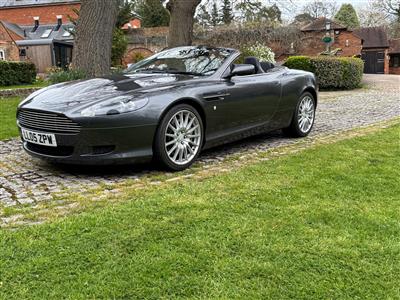 2005 Aston Martin DB9 Volante
