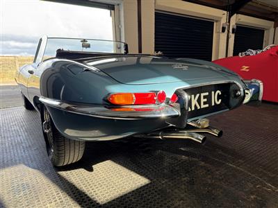 Jaguar+E Type