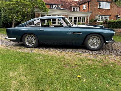 Aston Martin+DB4