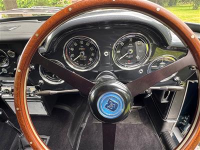 Aston Martin+DB4