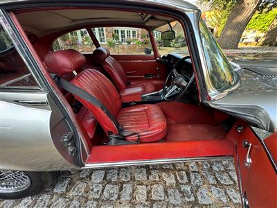 Jaguar+E Type